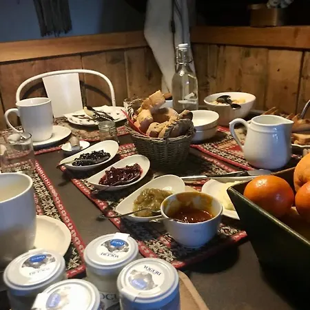 Chalet La Beyllard * لا سالّي