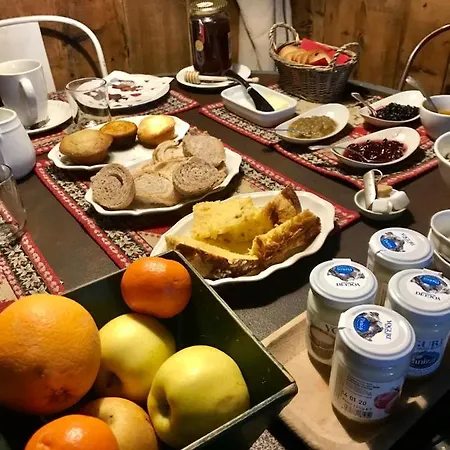 Alojamento de Acomodação e Pequeno-almoço Chalet La Beyllard *