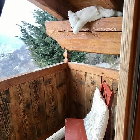 Chalet La Beyllard Couette-café *
