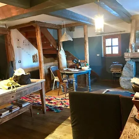 Alojamento de Acomodação e Pequeno-almoço Chalet La Beyllard